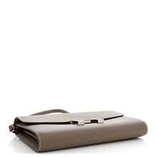 Load image into Gallery viewer, Evercolor Constance Wallet To Go Etoupe