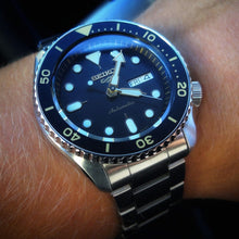 Load image into Gallery viewer, Seiko 5 Sports Automatic Black Dial Silver Steel Strap Watch For Men - SRPD57K1