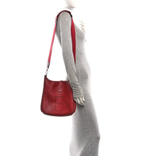 Load image into Gallery viewer, Taurillon Clemence Evelyne III PM Rubis