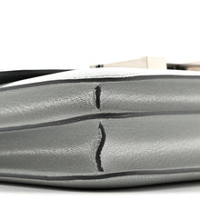 Load image into Gallery viewer, Metallic Chevre Chamkilight Constance 18 Argent