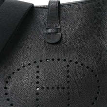 Load image into Gallery viewer, Taurillon Clemence EVELYNE III GM Black