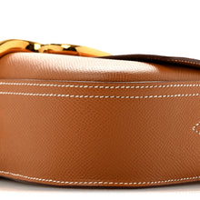 Load image into Gallery viewer, Epsom Della Cavalleria Elan Gold