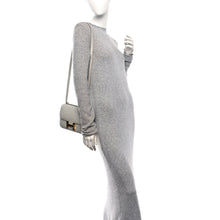 Load image into Gallery viewer, Chevre Mysore Constance 18 Gris Perle