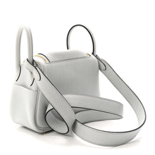 Load image into Gallery viewer, Taurillon Clemence Mini Lindy 20 Bleu Pale