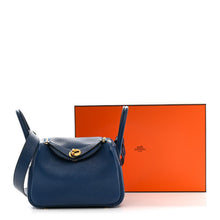 Load image into Gallery viewer, Taurillon Clemence Mini Lindy 20 Deep Bleu