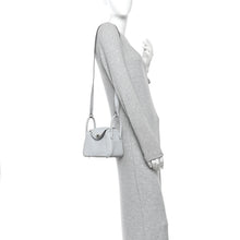 Load image into Gallery viewer, Taurillon Clemence Mini Lindy 20 Bleu Pale