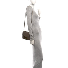 Load image into Gallery viewer, Epsom Constance 18 Etoupe