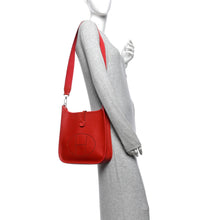 Load image into Gallery viewer, Epsom Evelyne PM Rouge Vif