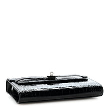 Load image into Gallery viewer, Shiny Alligator Kelly Wallet To Go Black