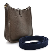 Load image into Gallery viewer, Taurillon Clemence Amazone Evelyne TPM Etoupe Bleu Indigo