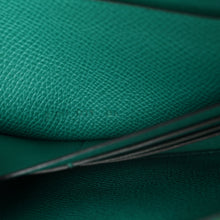 Load image into Gallery viewer, Epsom Constance Long To Go Wallet Vert Verone