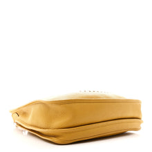 Load image into Gallery viewer, Taurillon Clemence Evelyne III PM Jaune Ambre