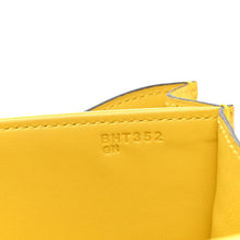 Load image into Gallery viewer, Matte Alligator Constance 18 Mimosa