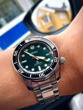 Load image into Gallery viewer, Seiko Prospex 140th Anniversary Limited Divers Green Dial Silver Steel Strap Watch For Men - SPB207J1