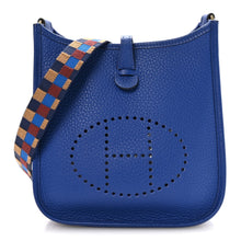 Load image into Gallery viewer, Taurillon Clemence Maxi Quadrille Evelyne TPM Royal Bleu Bleu Bill Biscuit Rouge H