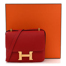 Load image into Gallery viewer, Epsom Constance 24 Rouge Casaque
