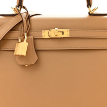 Load image into Gallery viewer, Madame Calfskin Verso Kelly Sellier 25 Biscuit White