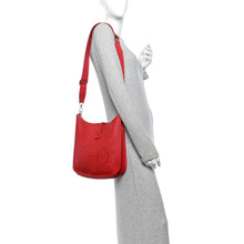 Load image into Gallery viewer, Taurillon Clemence Evelyne III PM Rouge Casaque