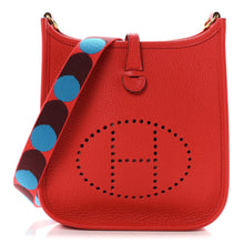 Load image into Gallery viewer, Taurillon Maurice Flipperball Sangle Evelyne TPM Rouge De Coeur Bleu Frida