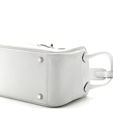Load image into Gallery viewer, Taurillon Clemence Mini Lindy 20 Bleu Pale