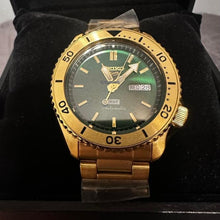 Load image into Gallery viewer, Seiko 5 Sports HUF Limited Edition Green Dial Gold Steel Strap Watch For Men - SRPJ20