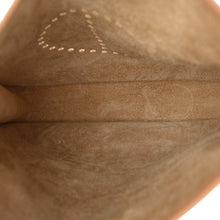 Load image into Gallery viewer, Taurillon Clemence Evelyne III PM Biscuit