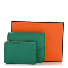 Load image into Gallery viewer, Epsom Constance Slim Wallet Vert Jade