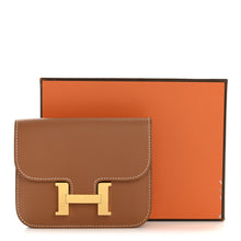 Load image into Gallery viewer, Evercolor Constance Slim Wallet Gold