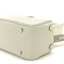 Load image into Gallery viewer, Taurillon Clemence Mini Lindy 20 Gris Neve