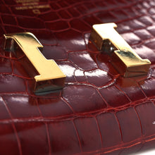 Load image into Gallery viewer, Shiny Alligator Constance Long Wallet Rouge Vif