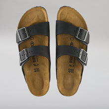 Load image into Gallery viewer, BIRKENSTOCK - ARIZONA 552113 - BLACK WAXY OILED LEATHER - NARROW FIT