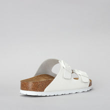 Load image into Gallery viewer, BIRKENSTOCK - ARIZONA 1025061 - WHITE NARROW