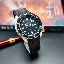 Load image into Gallery viewer, Seiko 5 Sports SKX Automatic Black Dial Black Leather Strap Watch for Men - SRPD55K2