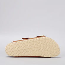 Load image into Gallery viewer, BIRKENSTOCK - ARIZONA  BIG BUCKLE 1011073 - COGNAC OIL - NARROW FIT