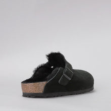 Load image into Gallery viewer, BIRKENSTOCK - BOSTON CLOGS - SHEARLING BLACK