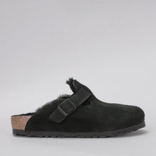 Load image into Gallery viewer, BIRKENSTOCK - BOSTON CLOGS - SHEARLING BLACK