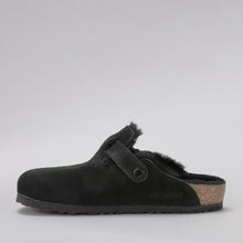 Load image into Gallery viewer, BIRKENSTOCK - BOSTON CLOGS - SHEARLING BLACK