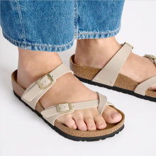 Load image into Gallery viewer, BIRKENSTOCK - MAYARI 1029811 - SANDCASTLE