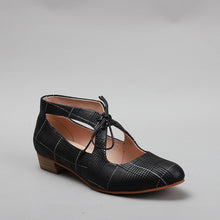 Load image into Gallery viewer, LE SANSA - Boss - Black Check Print