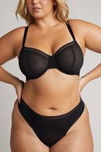 Load image into Gallery viewer, Sieve Balconette Bra in Black