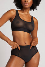 Load image into Gallery viewer, Sieve Bra Top in Black