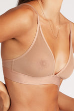 Load image into Gallery viewer, Sieve Triangle Bra in Buff