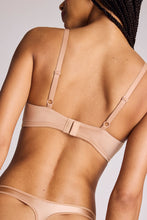 Load image into Gallery viewer, Glacé Cutout Bra in Buff