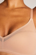 Load image into Gallery viewer, Sieve Stealth Non-Wire Bra in Buff