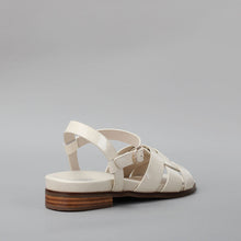 Load image into Gallery viewer, NAKED ARCHES - Damen - Beige Patent
