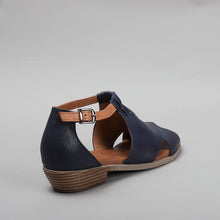 Load image into Gallery viewer, LE SANSA - Digby - Navy Tan