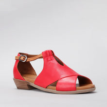 Load image into Gallery viewer, LE SANSA Digby - Red/Tan