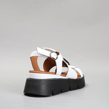 Load image into Gallery viewer, LE SANSA - HINDI - White/Black Sole