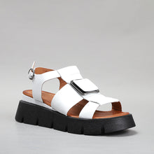 Load image into Gallery viewer, LE SANSA - HINDI - White/Black Sole