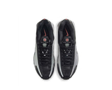 Load image into Gallery viewer, Nike Shox R4 "Metallic Silver"